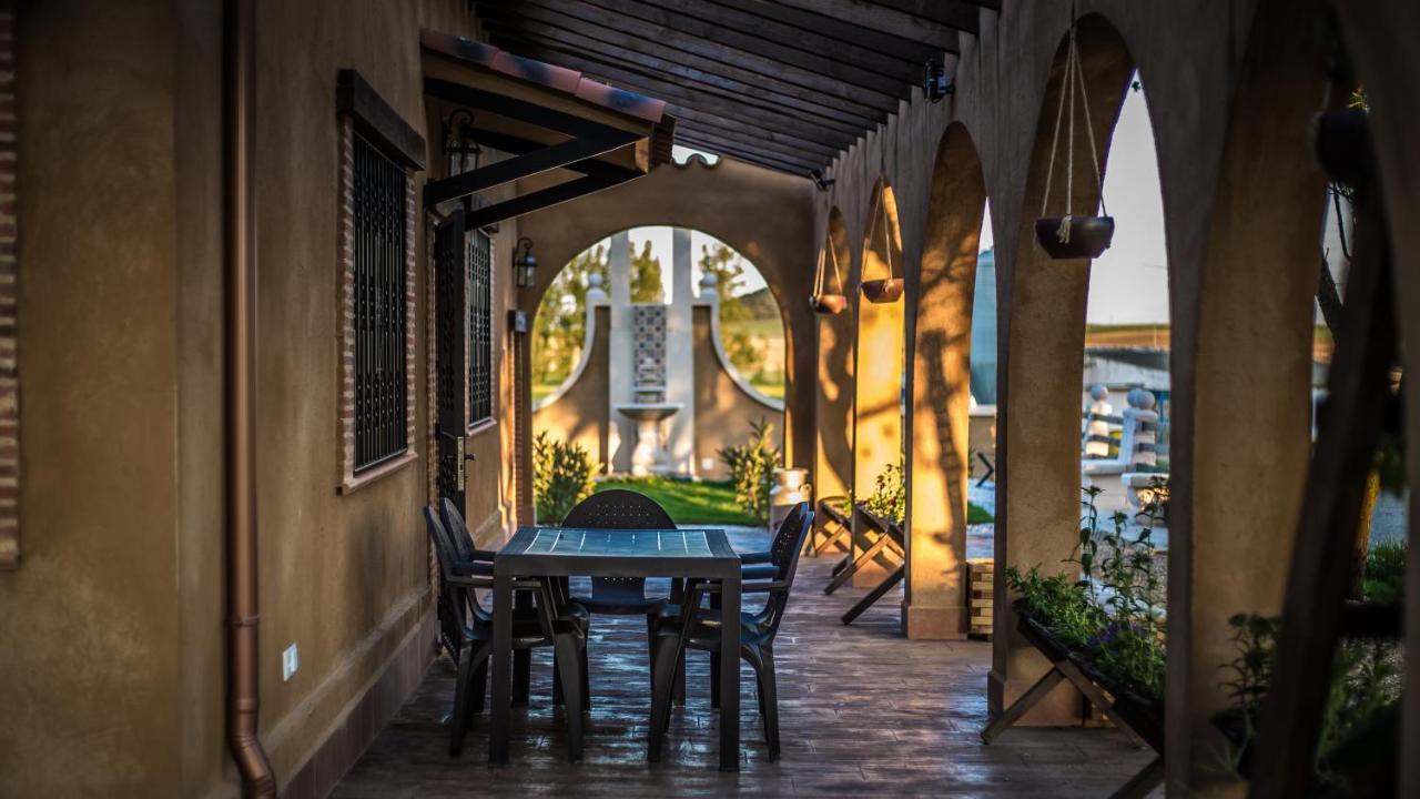 La Aldea Colorada Casa Rural Mota del Marqués Exterior foto